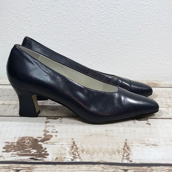 Calico Womens Navy Blue Classic Pump Heels Size 7M - Picture 1 of 16